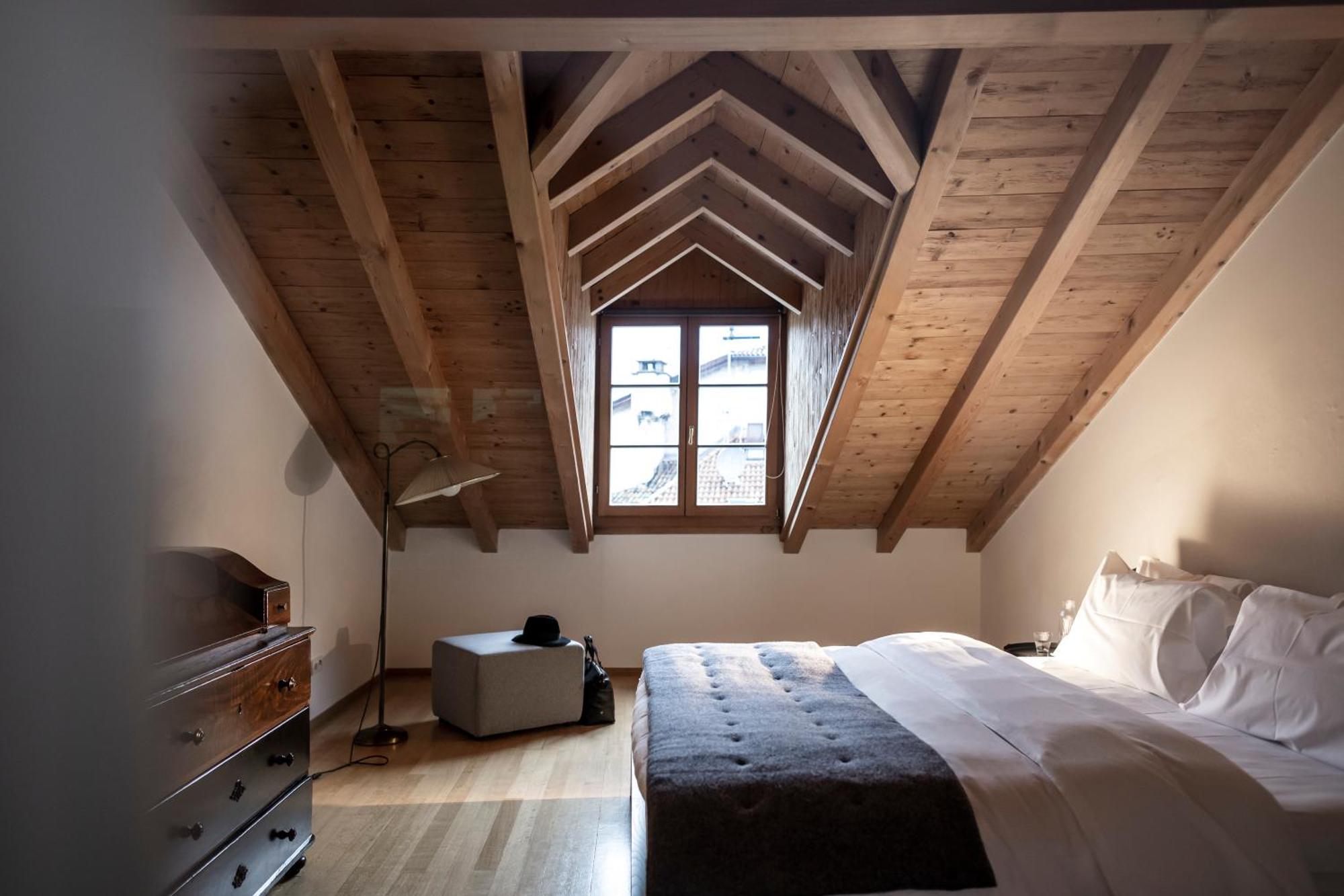 Hotel Goldenstern Townhouse Bolzano Esterno foto