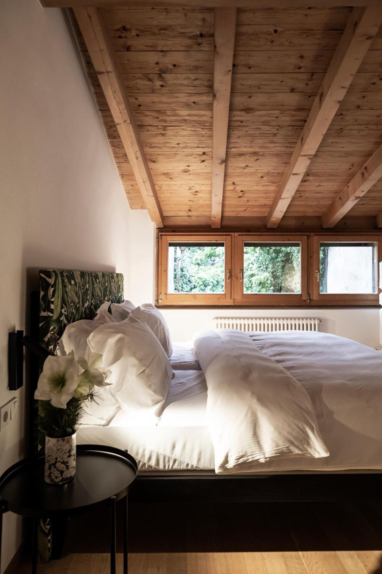 Hotel Goldenstern Townhouse Bolzano Esterno foto