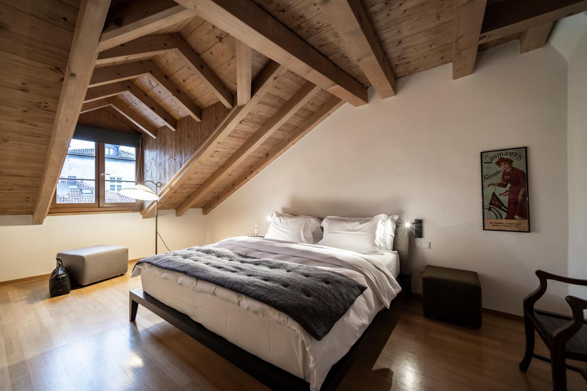 Hotel Goldenstern Townhouse Bolzano Esterno foto