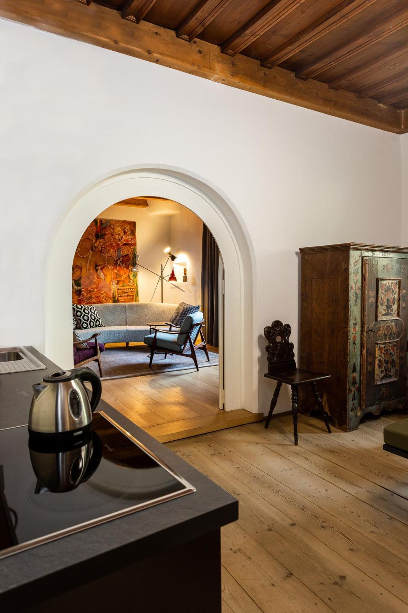 Hotel Goldenstern Townhouse Bolzano Esterno foto